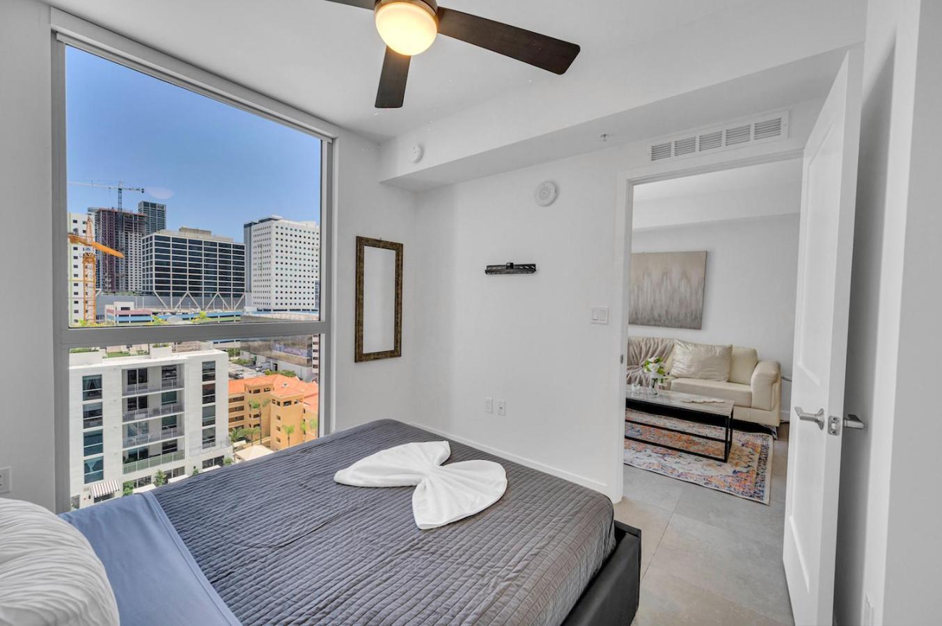 Amazing Unit In Downtown Miami With Free Parking Daire Dış mekan fotoğraf